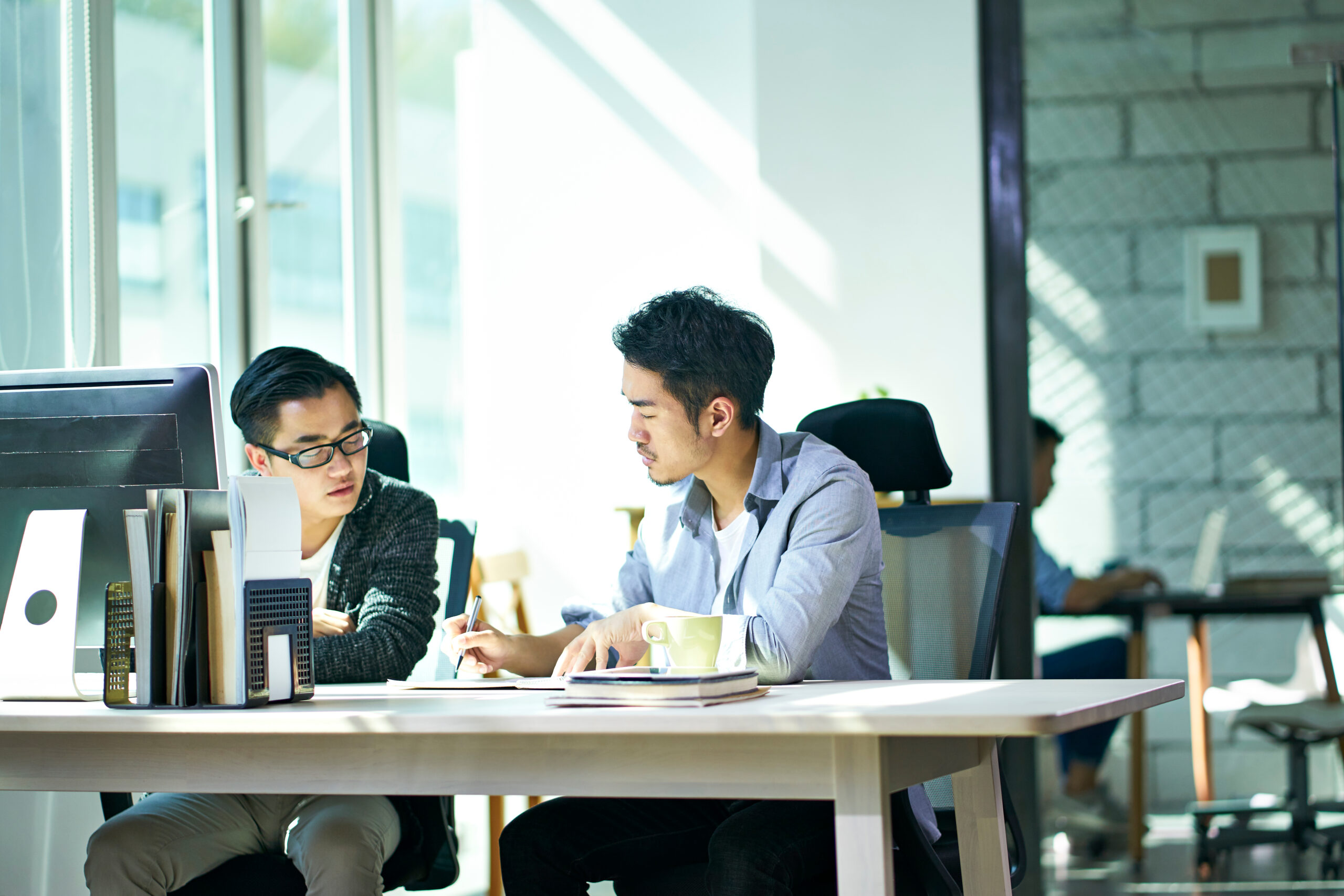 Executive business meeting, representing questions CEOs, CFOs and General Counsel ask before investing in Vietnam